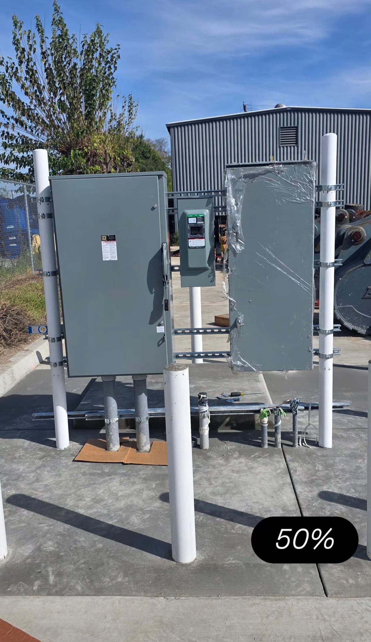 Outdoor electrical distribution equipment